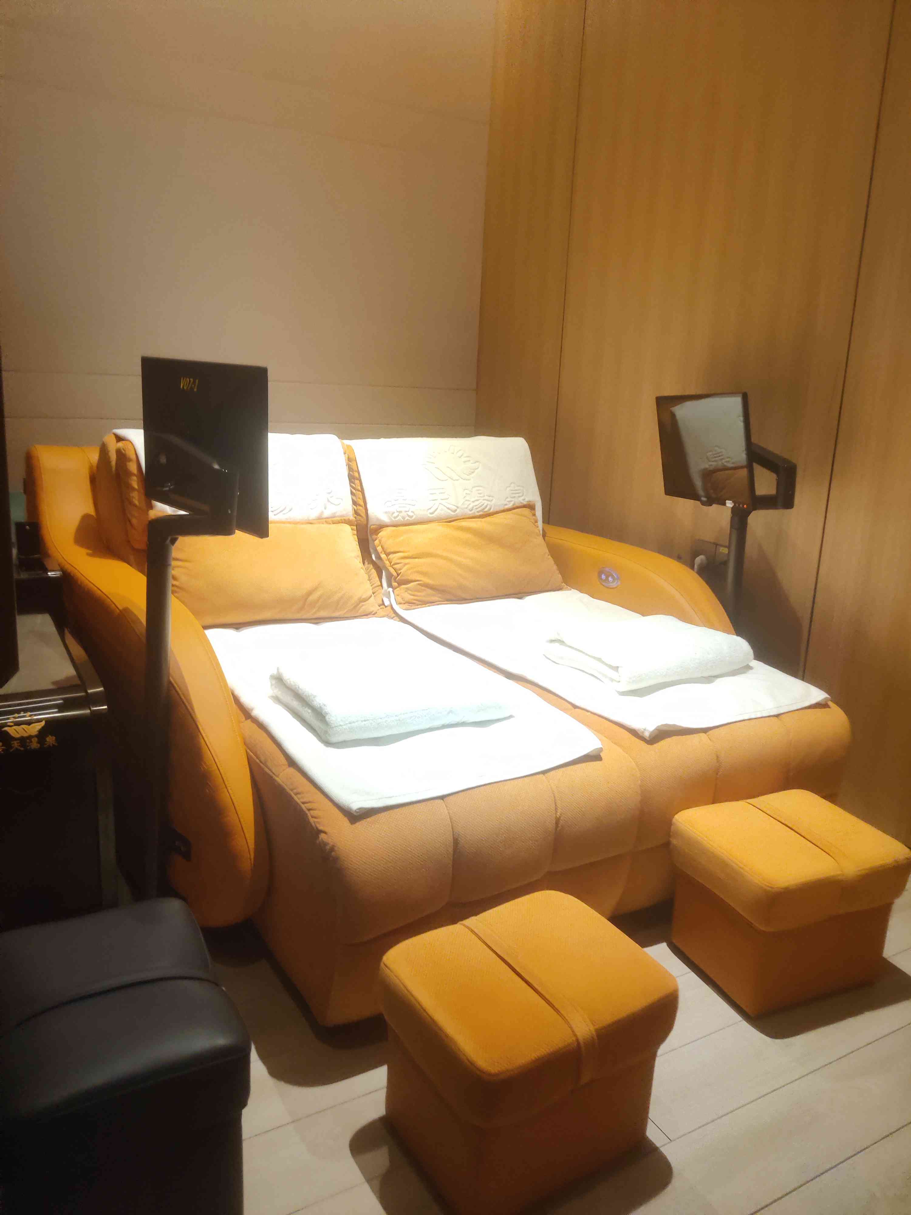 景天湯泉(福田皇崗店)